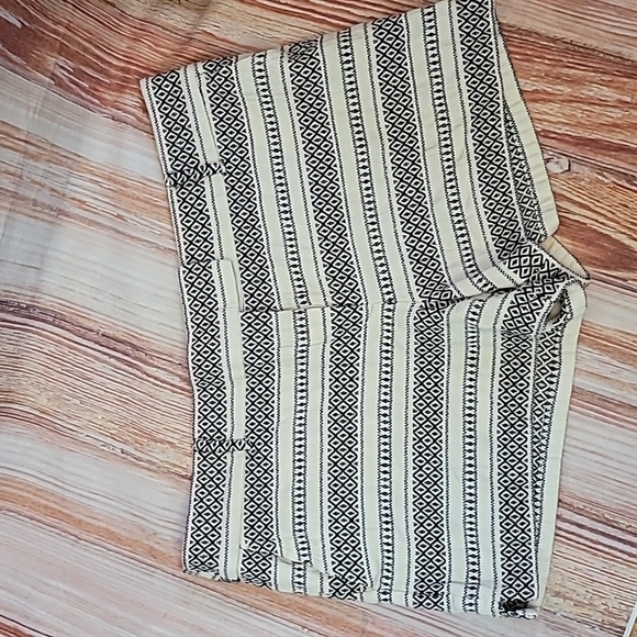 LOFT Riviera print striped shorts - Picture 1 of 13
